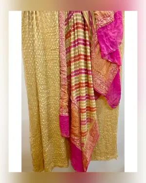 Elegant Creme & Pink 3 pcs Khaddi Georgette Banarasi Dress Material