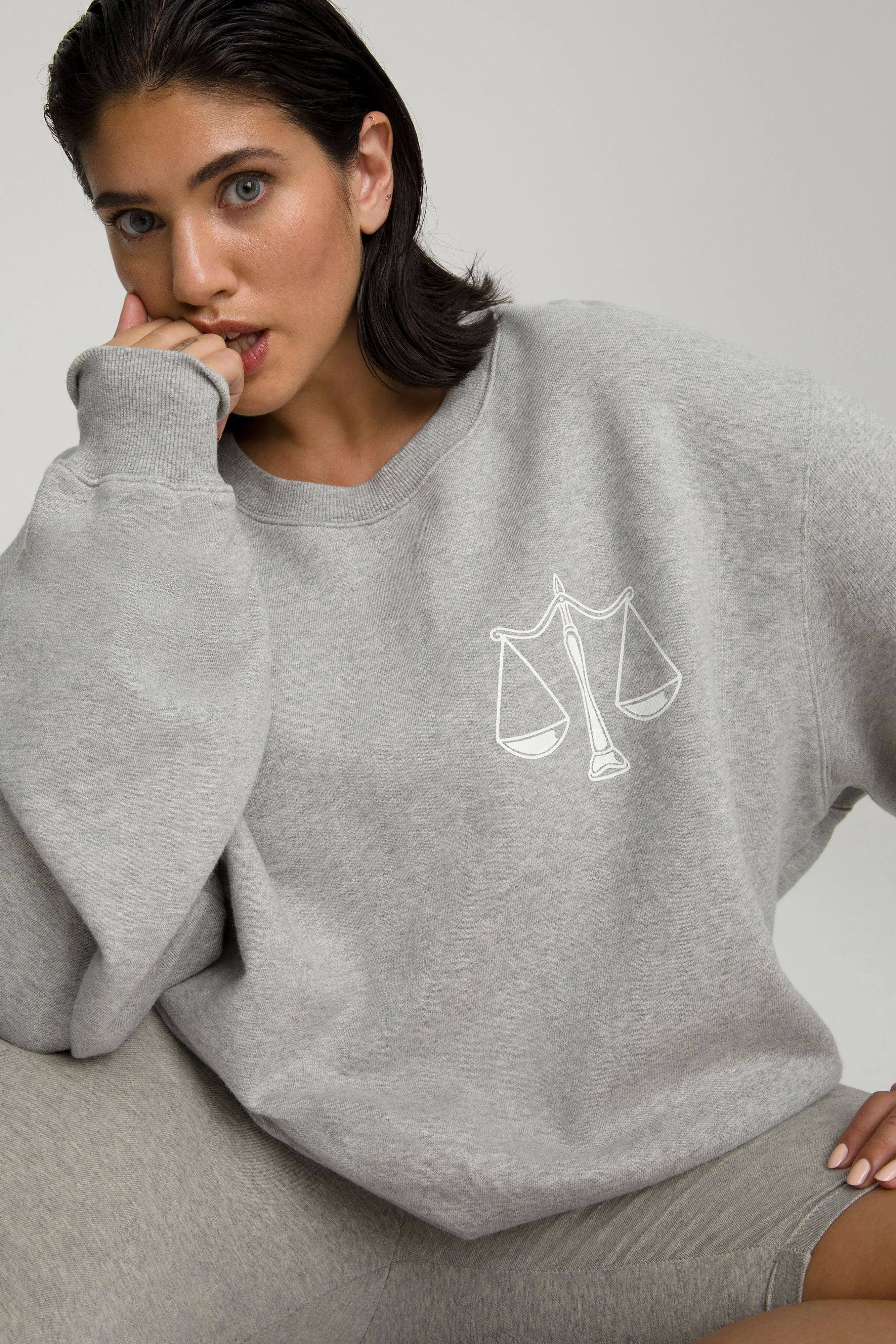 LIBRA BOYFRIEND SWEATSHIRT | LIBRA